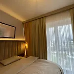 Luxury 2-Bedroom Apartment In Prime Suites Near Mall Of Istanbul - 87
