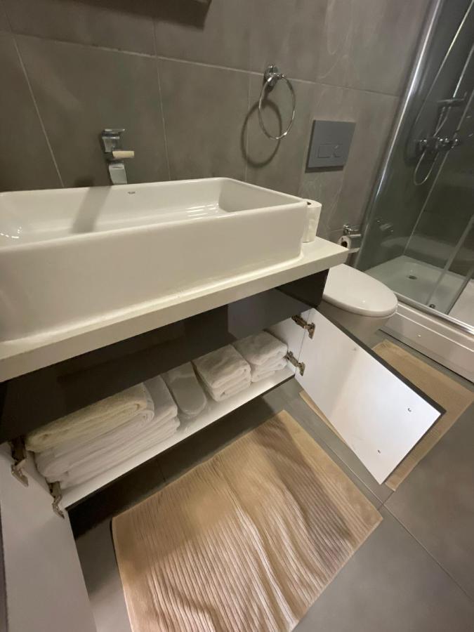Luxury 2-bedroom In Prime Suites Near Mall Of - 87 Istanbul