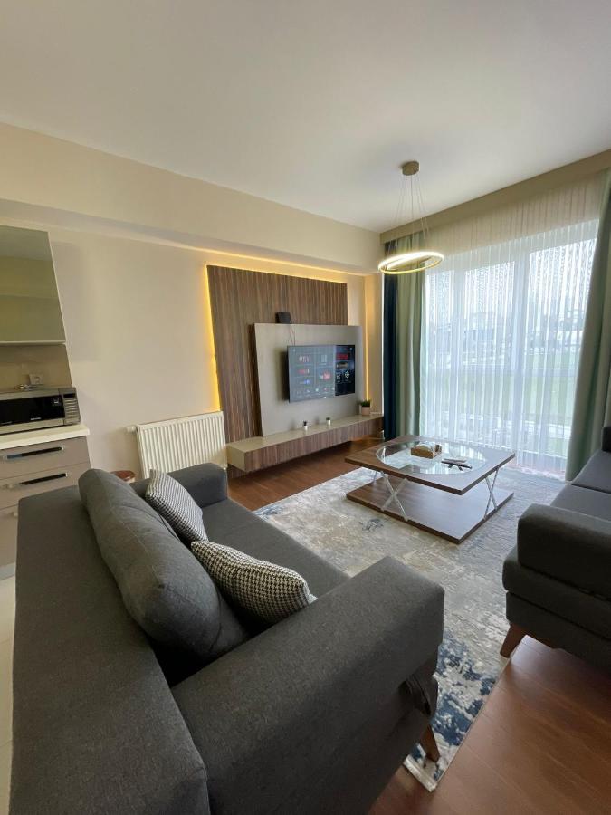 Luxury 2-bedroom In Prime Suites Near Mall Of - 87 Apartament